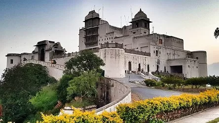 Full Day Udaipur Highlights Tour